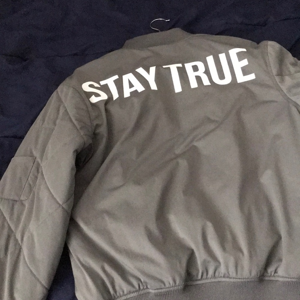 Flight jacket